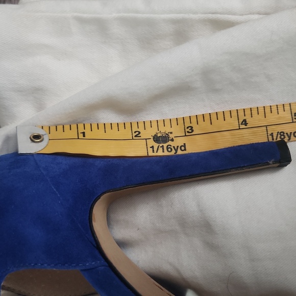 Vince Camuto Royal Blue Suede Heels - Picture 11 of 11